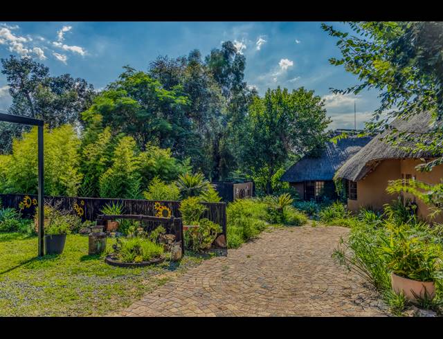2.70HA SMALLHOLDING TO LET IN CHARTWELL